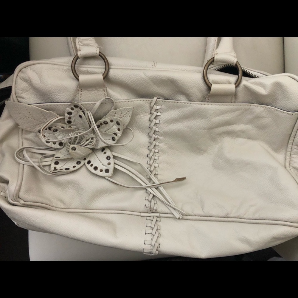 Wilson’s leather purse!